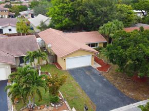 8915 NW 26th Ct, Coral Springs FL 33065