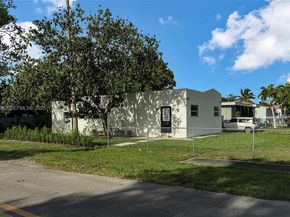 Undisclosed Address #A11927382, Opa-Locka FL 33054