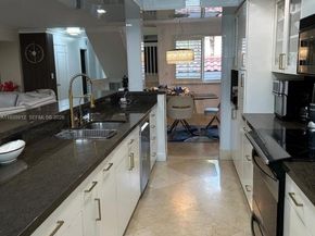 20941 NE 37th Ct, Aventura FL 33180