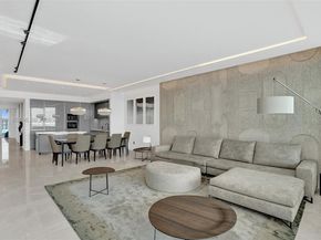 18975 Collins Ave 2001, Sunny Isles Beach FL 33160