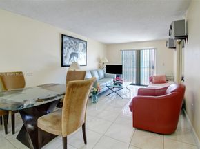 1312 NW 4th St 402, Miami FL 33125
