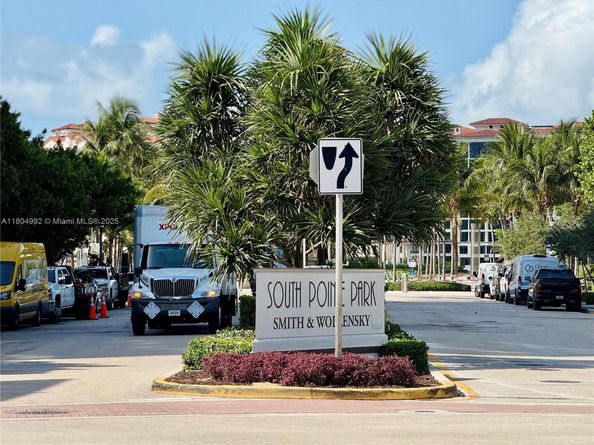 65 Washington Ave 3, Miami Beach FL 33139