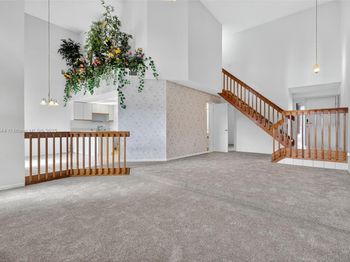 1042 SW 113th Ter