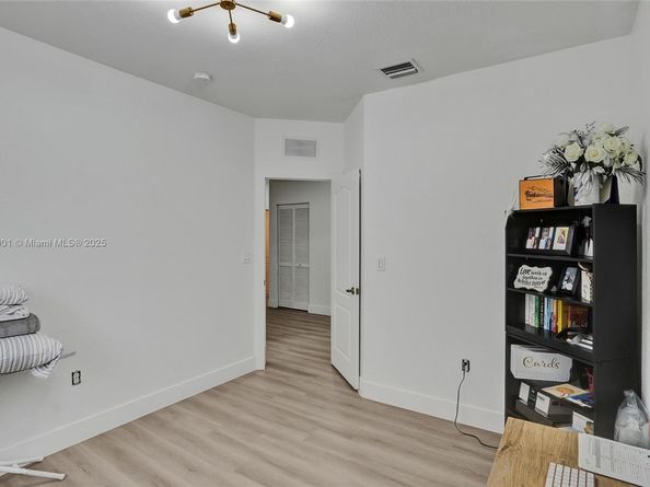 20629 NW 12th Ct, Miami Gardens FL 33169