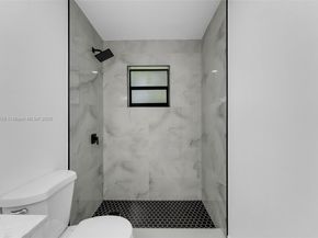 14420 Graves Dr, Miami FL 33176