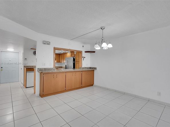 8940 S Hollybrook Blvd 109, Pembroke Pines FL 33025