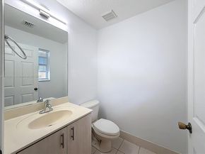 1568 SE 20th Ter, Homestead FL 33035