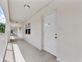3503 Oaks Way 308, Pompano Beach FL 33069