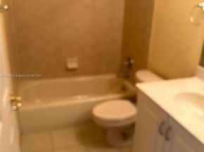 3593 NW 13th St 3593, Lauderhill FL 33311