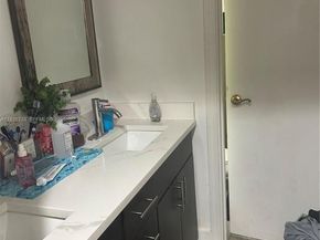 948 NW Phoenix Way, Weston FL 33327