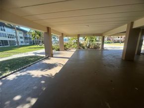 1530 NE 191st St 205, Miami FL 33179
