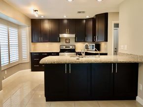 2884 Chapel Hill Court, Davie FL 33328