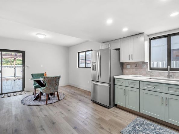 8773 SW 36th St, Miami FL 33165