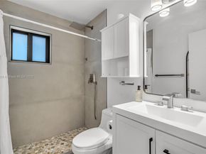 8773 SW 36th St, Miami FL 33165