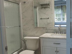 201 Mallory Ct, Weston FL 33326