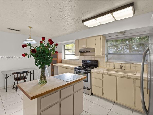 612 Minorca Ave, Coral Gables FL 33134