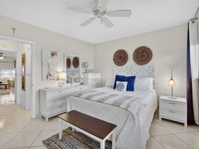 800 SW 10th Ter 4T, Hallandale Beach FL 33009