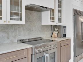 3907 NE 170th St 3907, North Miami Beach FL 33160