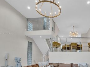 3907 NE 170th St 3907, North Miami Beach FL 33160