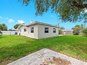 9620 Jamaica Dr, Cutler Bay FL 33189