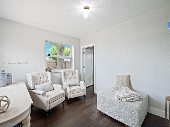 9620 Jamaica Dr, Cutler Bay FL 33189