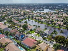 19386 NW 13th St, Pembroke Pines FL 33029