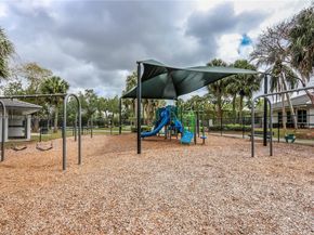 19386 NW 13th St, Pembroke Pines FL 33029