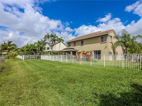 19386 NW 13th St, Pembroke Pines FL 33029