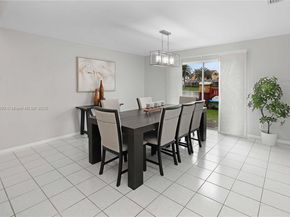 19386 NW 13th St, Pembroke Pines FL 33029