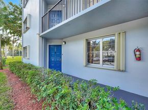 12650 SW 6th St 101K, Pembroke Pines FL 33027