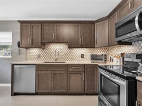 12650 SW 6th St 101K, Pembroke Pines FL 33027