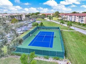 12650 SW 6th St 101K, Pembroke Pines FL 33027