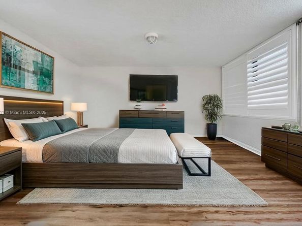 322 Taylor St 1D, Hollywood FL 33019