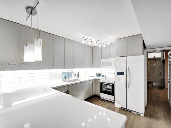 322 Taylor St 1D, Hollywood FL 33019