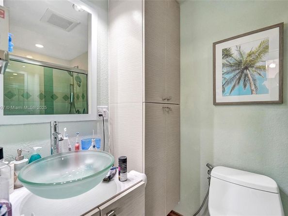 322 Taylor St 1D, Hollywood FL 33019