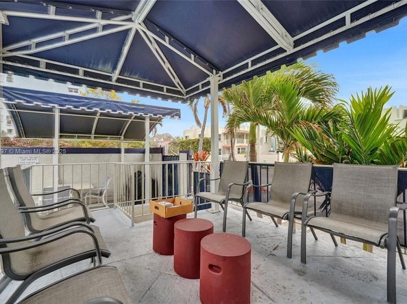 322 Taylor St 1D, Hollywood FL 33019