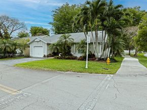 14812 SW 140th Pl, Miami FL 33186