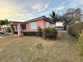 9951 SW 39th Ter, Miami FL 33165