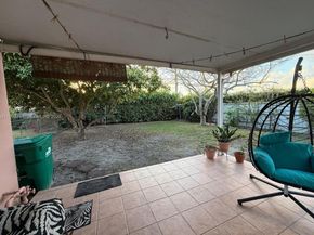 9951 SW 39th Ter, Miami FL 33165