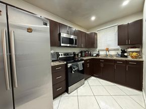 9951 SW 39th Ter, Miami FL 33165