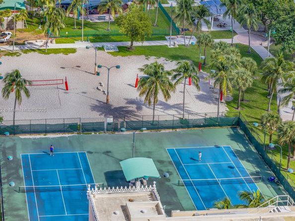 1717 N Bayshore Dr A2638, Miami FL 33132