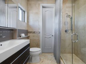 176 S Hibiscus Drive, Miami Beach FL 33139