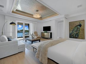 176 S Hibiscus Drive, Miami Beach FL 33139