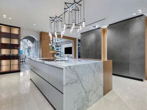 176 S Hibiscus Drive, Miami Beach FL 33139