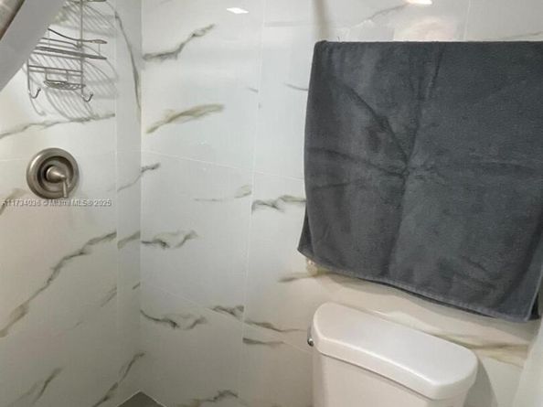 1187 NW 29th Ter, Fort Lauderdale FL 33311