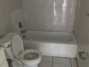 4717 SW 33rd Ave 202, Dania Beach FL 33312