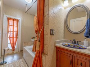 4250 SW 10th St, Miami FL 33134