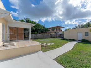 4250 SW 10th St, Miami FL 33134