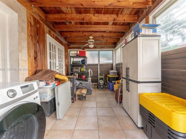 4250 SW 10th St, Miami FL 33134