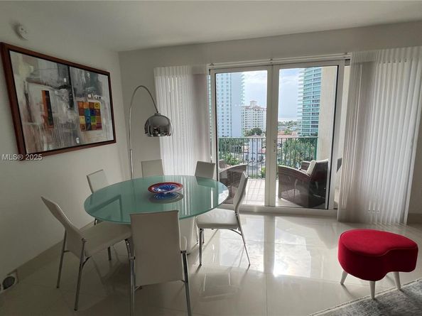 19900 E Country Club Dr 1014, Aventura FL 33180